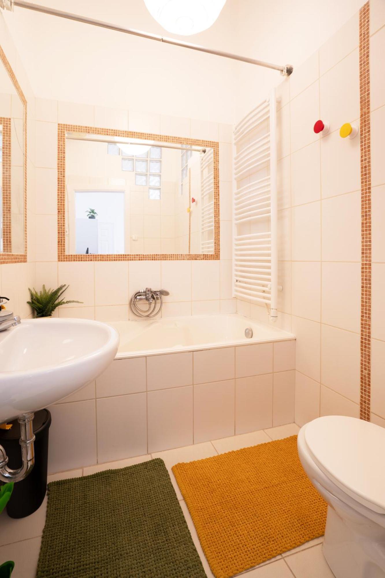 Cosmopolitan Studio - Chic Getaway In A Fancy Neighbourhood ブダペスト エクステリア 写真